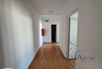 Spațiu comercial, de 65 mp, în Central
