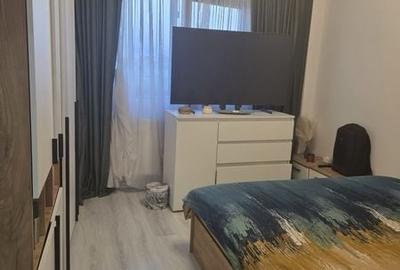 Apartament cu 3 camere în Malu Mare - 1