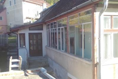 Casă cu 4 camere cu Teren 417 Mp în Schei - 7