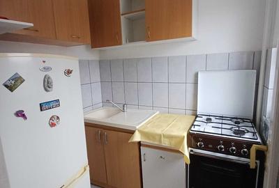 Garsonieră semidecomandată în Badea Cârțan - 4