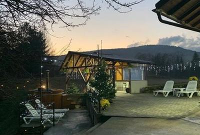 Casă cu 4 camere cu Teren 90 Mp în Lipănești - 1