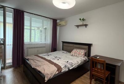 Apartament cu 2 camere semidecomandat în Țiglina 1