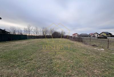Teren Construcții intravilan de 866 mp, în Ciarda Roșie - 1