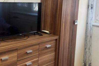 Apartament cu 2 camere nedecomandat în Tractorul - 7
