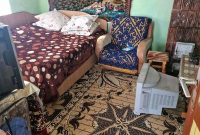 Casă cu 3 camere cu Teren 2800 Mp în Voinești - 4