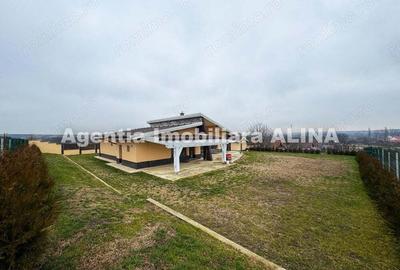 Casă cu 4 camere în Central - 4