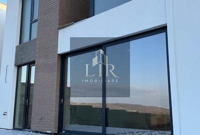 Casă cu 4 camere în Cercu - 4