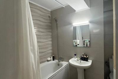 Garsonieră decomandată în Central