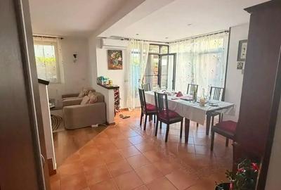 Casă cu 4 camere cu Teren 245 Mp în Mogoșoaia