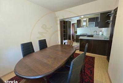Apartament cu 4 camere decomandat în Micro 16 - 13
