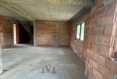 Casă cu 5 camere cu Teren 1900 Mp în Bulgăruș - 9