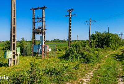 Teren de 3900 mp, în Central