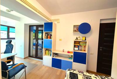 Apartament cu 4 camere decomandat în Tomis Nord - 10