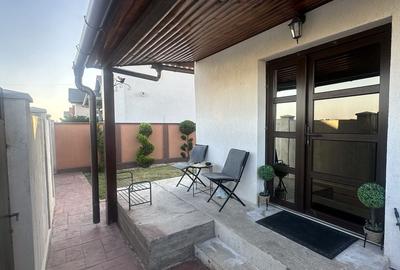 Casă cu 3 camere în Central