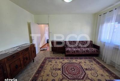 Apartament cu 2 camere nedecomandat în Trei Stejari