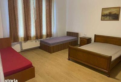Casă cu 3 camere cu Teren 95 Mp în Central