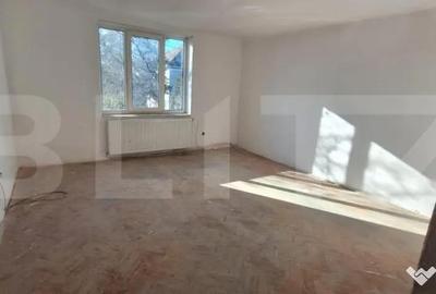Casă cu 3 camere cu Teren 900 Mp în Central - 3