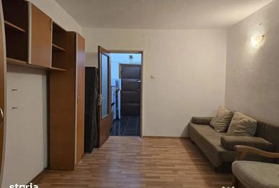 Garsonieră decomandată în Țiglina 1