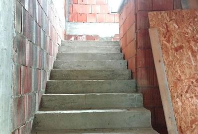 Casă cu 4 camere cu Teren 1400 Mp în Sânnicolau Mic - 8
