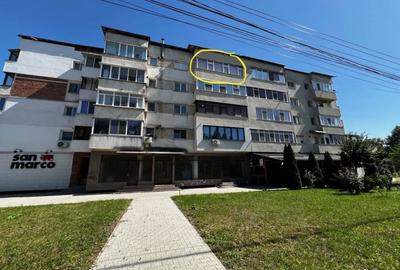 Apartament cu 3 camere decomandat în Central - 8