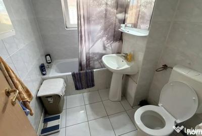 Apartament cu 3 camere decomandat în Mihai Viteazul