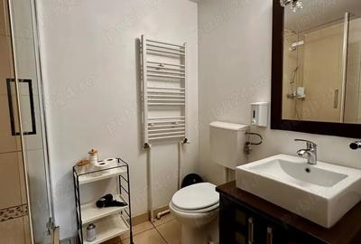 Apartament cu 2 camere semidecomandat în Universitate - 1