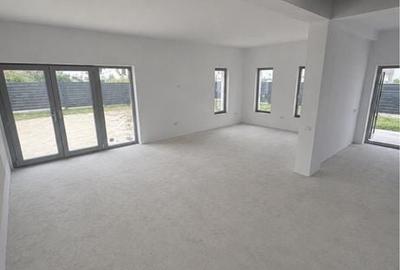 Casă cu 4 camere în Brănești - 7