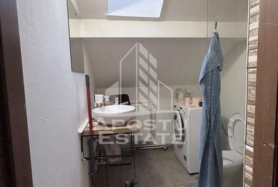 Apartament cu 3 camere semidecomandat, mobilat în Dâmbovița - 10