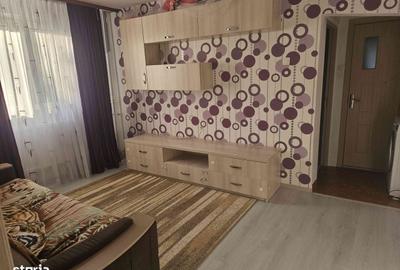 Apartament cu 3 camere în Trivale