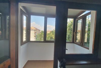 Apartament cu 2 camere semidecomandat, mobilat în Girocului - 10