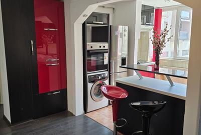 Apartament cu 2 camere decomandat în Central - 1