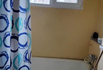 Apartament cu 2 camere semidecomandat în Micro III