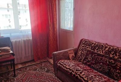 Apartament cu 3 camere decomandat în Central - 3