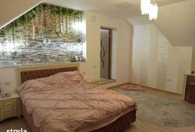 Casă cu 5 camere cu Teren 314 Mp în Central