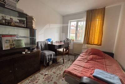 Apartament cu 4 camere semidecomandat, mobilat în Gruia - 5