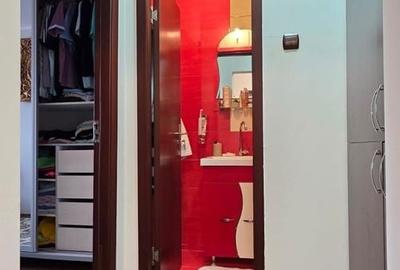 Apartament cu 4 camere decomandat în Far - 25