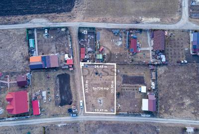 Teren Construcții extravilan de 724 mp, în Nord - 2
