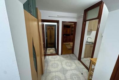 Apartament cu 2 camere decomandat în Galata