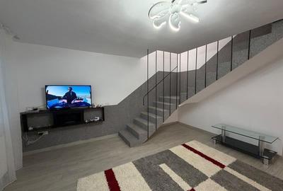 Apartament cu 4 camere semidecomandat, mobilat în 1 Mai