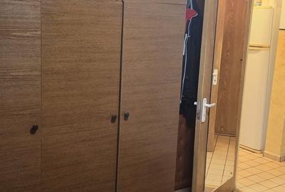 Apartament cu 2 camere decomandat în Exterior Vest