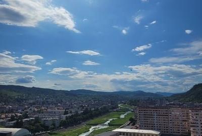 Apartament cu 3 camere în Ostroveni