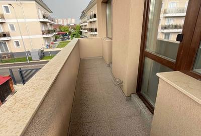 Apartament cu 2 camere decomandat în Tractorul - 2