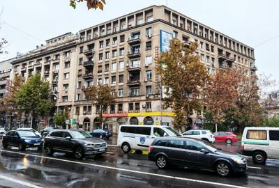 Garsonieră decomandată în P-ța Romană
