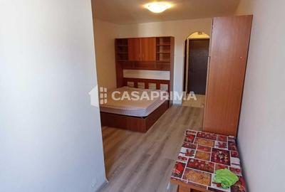 Garsonieră decomandată în Nicolina