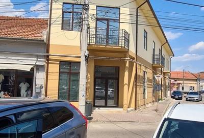 Spațiu comercial, de 750 mp, în Ultracentral - 2