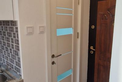 Apartament nedecomandat în Noua
