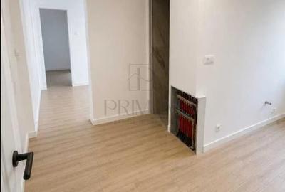 Apartament cu 3 camere semidecomandat în Odobescu