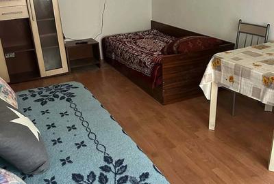 Garsonieră decomandată în Micălaca