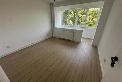 Apartament cu 2 camere decomandat în Circumvalațiunii - 4