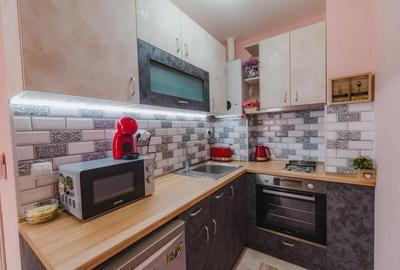 Apartament cu 2 camere decomandat în Crângași